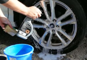 Aufbereitete Leichtmetallfelgen gehören zur optischen Wertsteigerung am Fahrzeug.