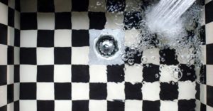 Abfluss verstopft – Was tun?