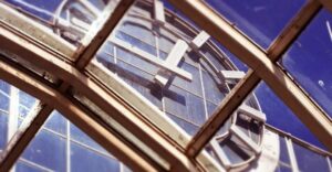 Vordach mit Wellplatten bauen